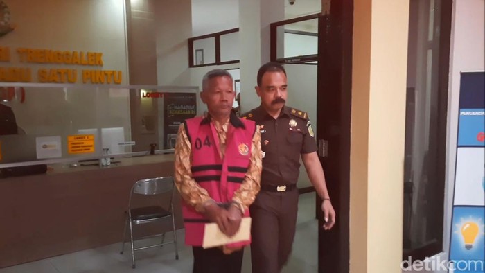 Kades di Trenggalek korupsi