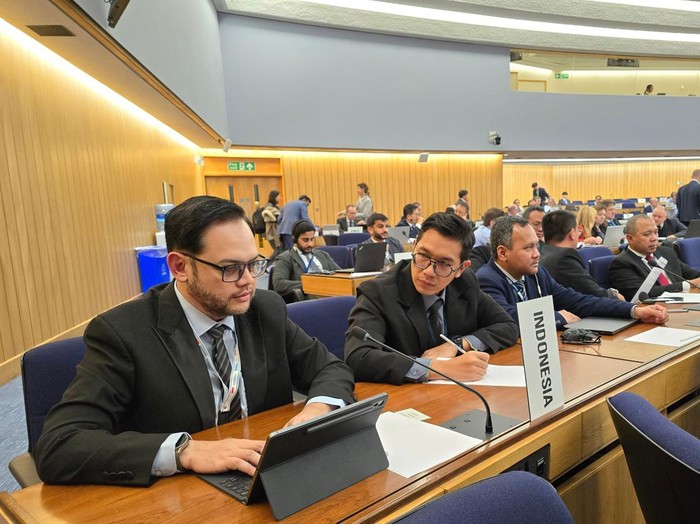 Kementerian Perhubungan melalui Direktorat Jenderal Perhubungan Laut mewakili Indonesia hadir dalam sidang International Maritime Organization (IMO) Sub Committee on Ship System and Equipment (SSE) ke-10, London Inggris.