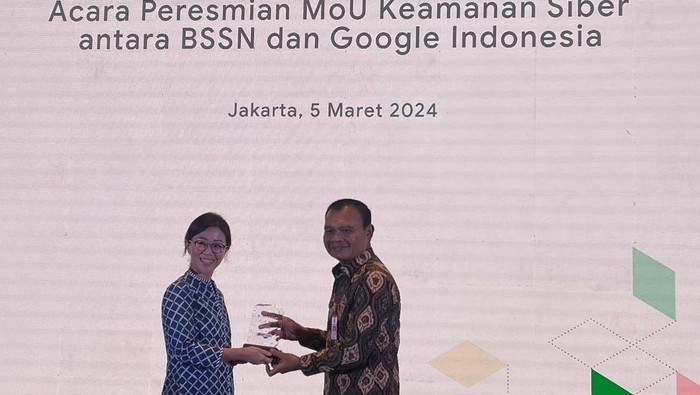 Google bersama BSSN dan sejumlah lembaga bekerja sama membangun ekosistem keamanan siber yang lebih tangguh bagi Indonesia. Aksi ini melibatkan teknologi AI.
