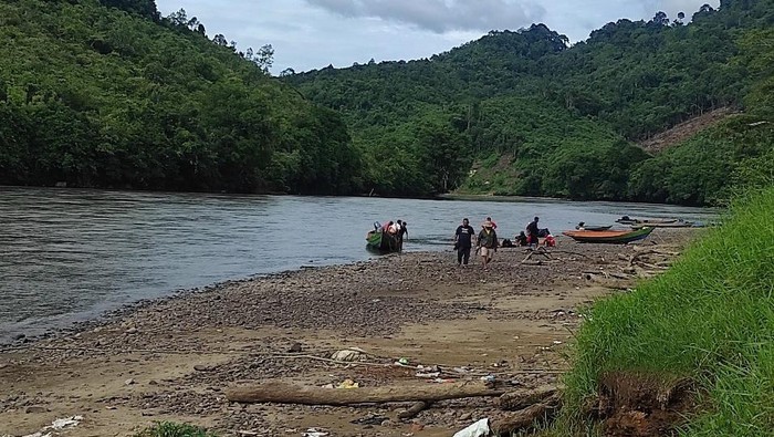 Kondisi terkini lokasi proyek bendungan PLTA Sungai Kayan di Kecamatan Peso, Kabupaten Bulungan, Kaltara yang tidak berjalan.