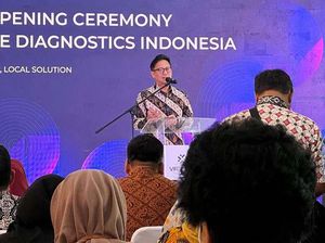 Menkes Resmikan Pabrik Alkes di Cikarang