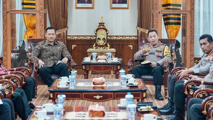 Menteri AHY dan Kapolri Jenderal Listyo Sigit Prabowo