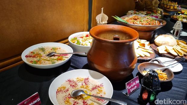 Menu buka puasa di Aloft South Jakarta