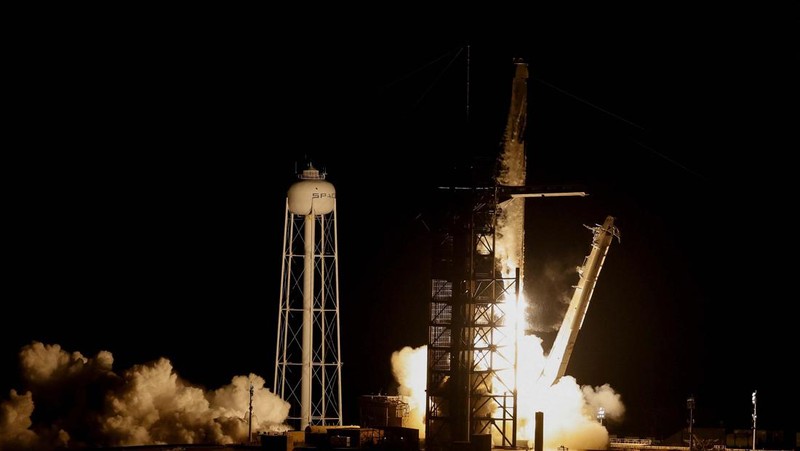 NASA's SpaceX Crew-8 astronauts Matthew Dominick, Michael Barratt, and Jeanette Epps, and Roscosmos cosmonaut Alexander Grebenkin launch to the International Space Station, aboard a SpaceX Falcon 9 rocket from the Kennedy Space Center in Cape Canaveral, Florida, U.S., March 3, 2024. REUTERS/Joe Skipper