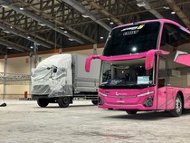 Adiputro Hadir di Pameran GIICOMVEC 2024