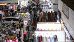 Pasar Tanah Abang Ramai Pembeli, Pedagang Senang