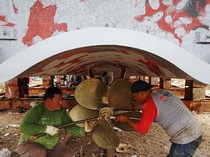 Melihat Perawatan Kapal Cepat di Sabang