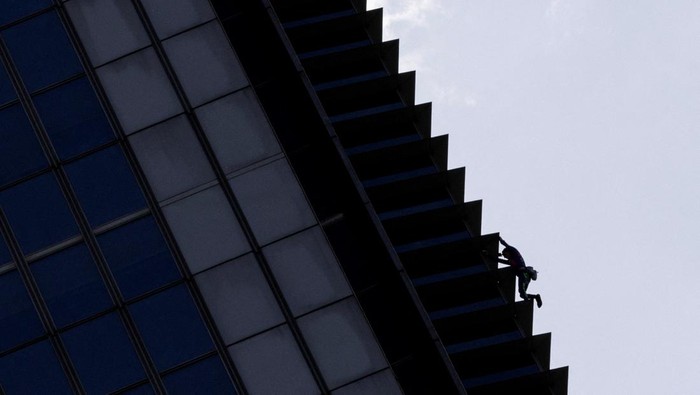 Urban climber Alain Robert, also known as the 