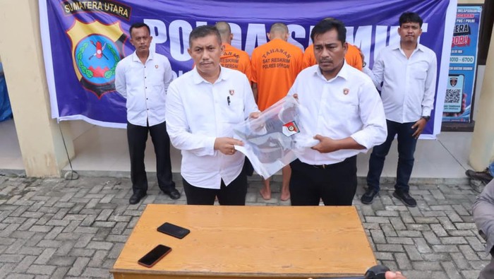 Polres Sergai saat merilis kasus pembacokan kepada Bayu Putra. (Foto: Dok. Polres Sergai).