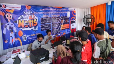 Potret Warga Serbu Pendaftaran Mudik Gratis di Tangerang