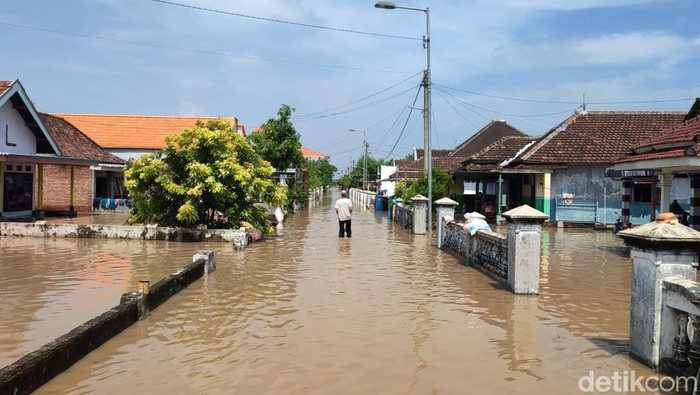 5 Desa di Mojokerto Terendam Banjir 5 Desa di Mojokerto Terendam Banjir