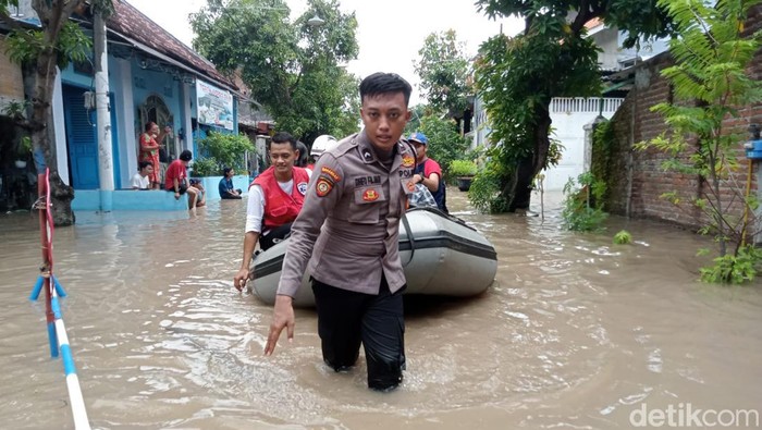 banjir di kota mojokerto