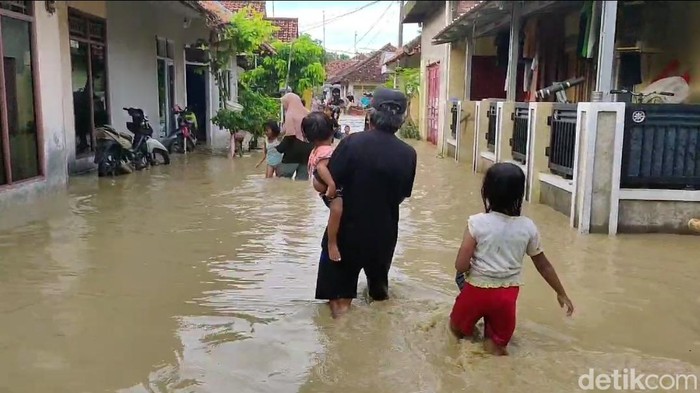 Banjir yang terjadi di Desa Cibogo, Kecamatan Waled