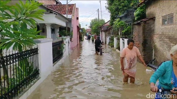 Banjir yang terjadi di Desa Cibogo, Kecamatan Waled