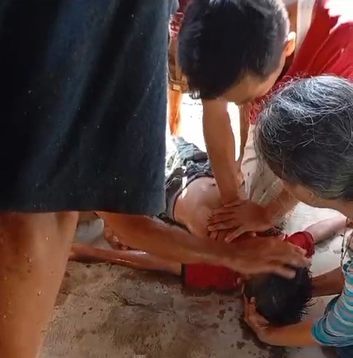 Bocah 5 tahun masuk gorong-gorong di banjir Mojokerto