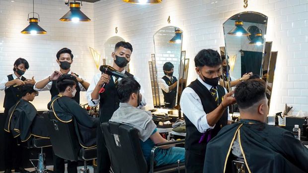 Captain Barbershop