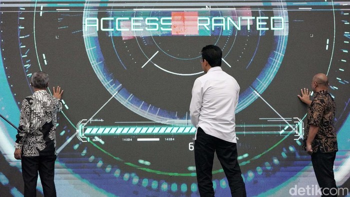 KPK luncurkan fitur pengawasan e-katalog kepada 34 provinsi dan 11 kementerian/lembaga. Sistem pengawasan tersebut sebagai early warning terhadap potensi korupsi.