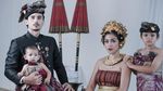 Anggunnya Para Artis Pakai Baju Adat Bali, Lihat Gaya Mereka di Sini!