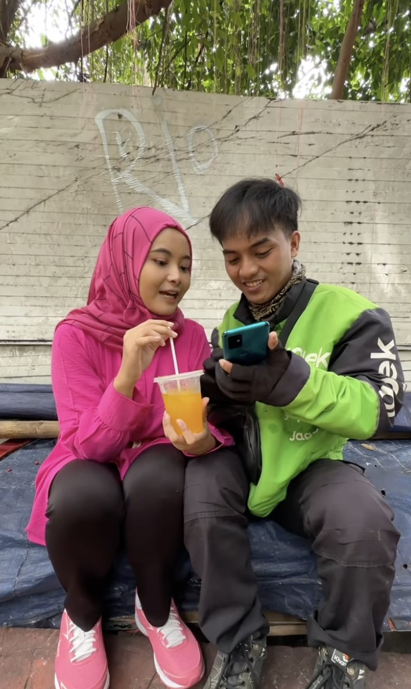 Gemas! Potret Bekal Sopir Ojol dari Sang Istri yang Mirip Bekal Anak SD