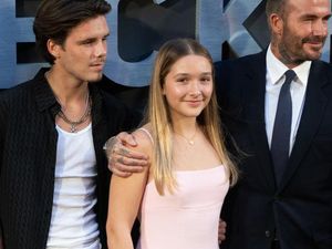8 Foto Cantiknya Putri Beckham Beranjak Remaja, Dulu Chubby Kini Langsing