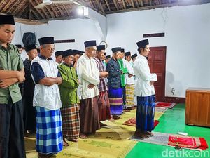 Jemaah Aolia Mulai Salat Tarawih Malam Ini