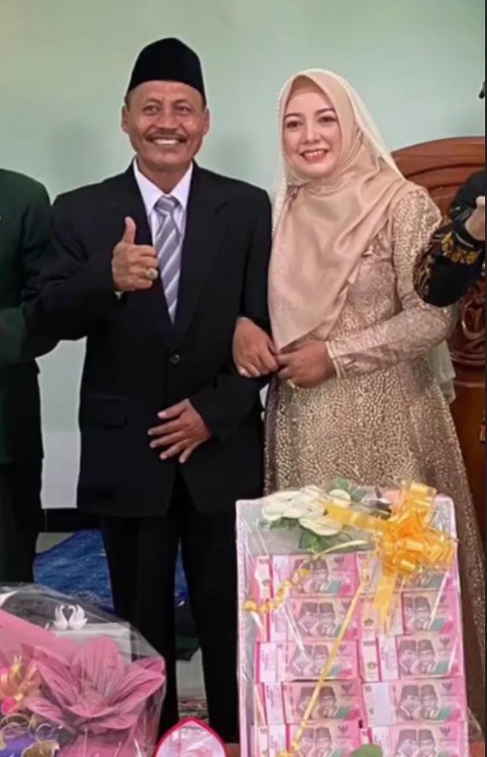 Kades 2 cucu di Magetan menikah lagi dengan maskawin seluruh hartanya