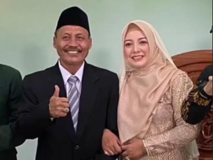 Kades 2 cucu di Magetan menikah lagi dengan maskawin seluruh hartanya
