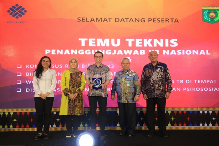 Kemnaker Gelar Temu Teknis Penanggung Jawab K3 Nasional di NTT Kemnaker Gelar Temu Teknis Penanggung Jawab K3 Nasional di NTT