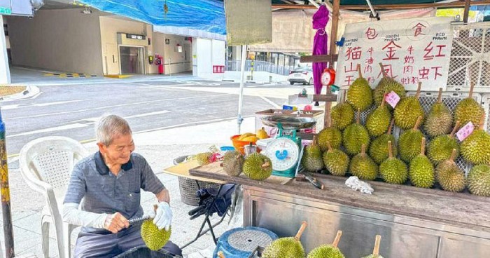 Kisah penjual durian