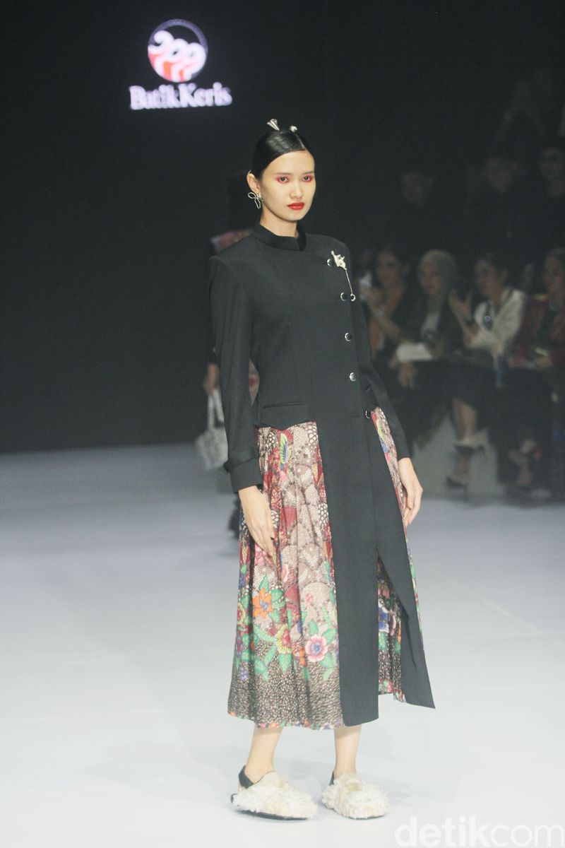 Koleksi Wilsen Willim x Batik Keris PIFW 2024