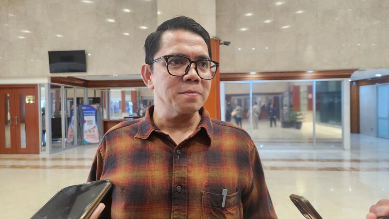 Legislator PDIP Arteria Dahlan