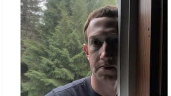 Mark Zuckerberg memantau layanannya yang tumbang. Foto: Twitter