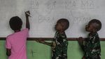 Menyemai Cahaya Literasi di Bumi Cendrawasih