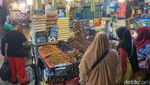 Pedagang Kurma di Tanah Abang Banjir Cuan Jelang Ramadan