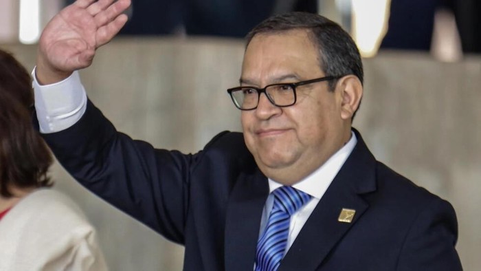 Perus Prime Minister Alberto Otarola, seen here in May of last year during a visit to Brazil © Sergio Lima / AFP