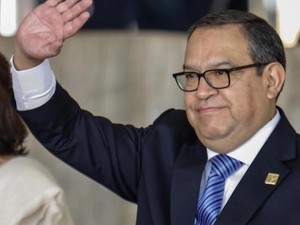Heboh Skandal Wanita Muda, PM Peru Mengundurkan Diri