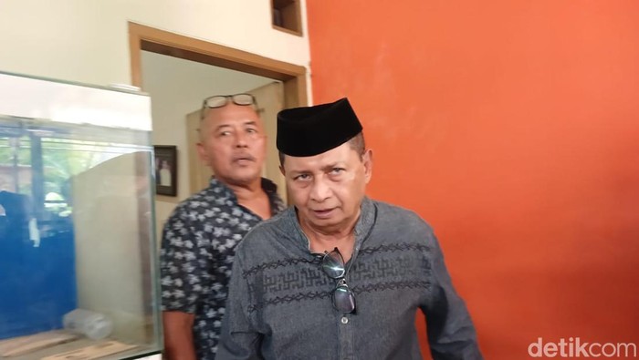 Keadaan di rumah duka Polo Srimulat.