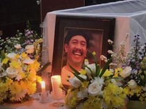 Keluarga Sambut Kedatangan Jenazah Polo Srimulat di Kampung Halaman