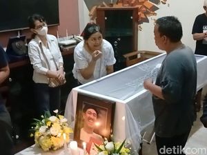 Roy Marten Ngaku Sempat Ngobrol Sebelum Komedian Polo Meninggal