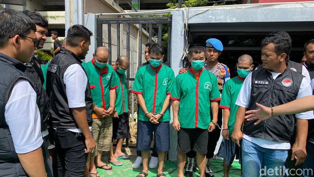 Polres Metro Jakarta Barat menggelar konferensi pers pengungkapan jaringan internasional narkoba.