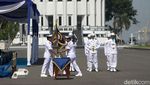 Momen Pergantian Panglima Komando  Armada II di Surabaya