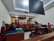 Terungkap Identitas Mami yang Gelar Pesta Sabu di Kantor Satpol PP Gresik