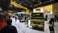 Daisuke Okamoto, Presiden Direktur KTB mengatakan Fuso memamerkan truknya di Jakarta Convention Center (JCC) dari 7 Maret hingga 10 Maret 2024 di Hall B No.B2.