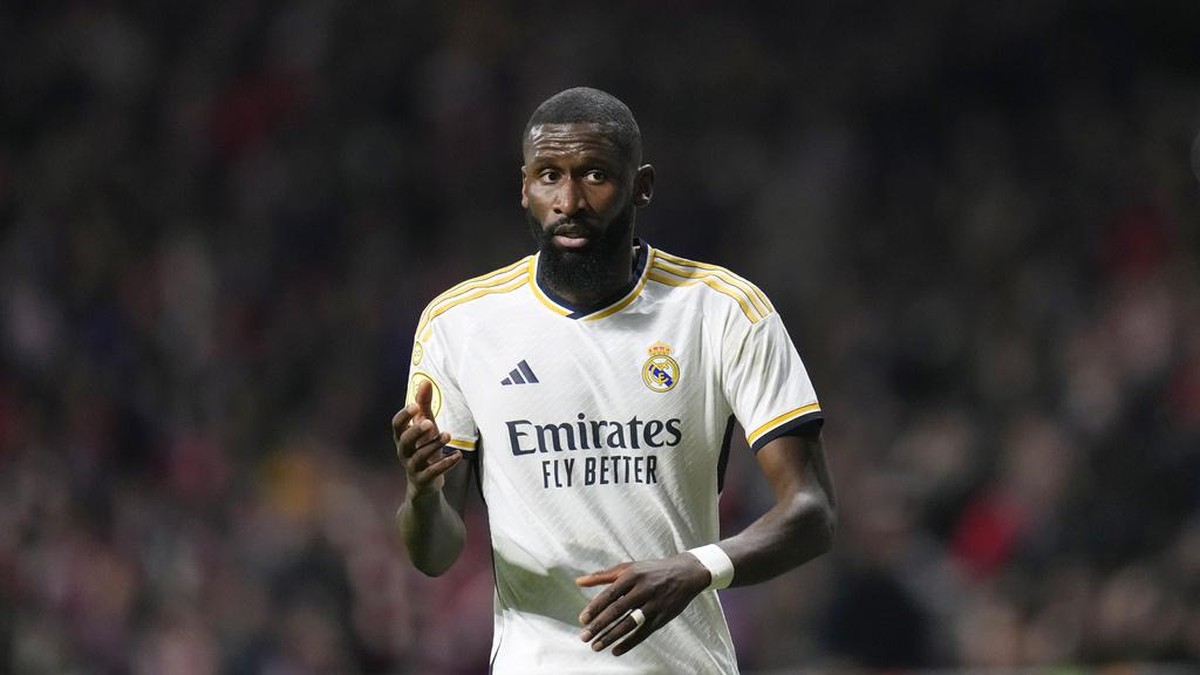 Antonio Ruediger dikabarkan diminati Al Nassr dan Al Hilal. (Foto: AP/Manu Fernandez)