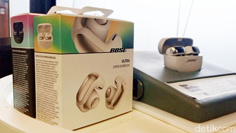 Bose Ultra Open Earbuds