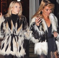 Dengan akun Instagram bernama @iamnotkatemoss, Denise memiliki followers hingga lebih dari 70 ribu. Tak hanya wajah, postur tubuhnya pun mirip dengan sang supermodel. Foto: dok. Instagram @iamnotkatemoss