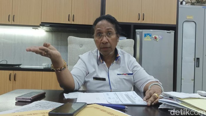 Sekretaris Dewan DPRD Papua Juliana J. Waromi.