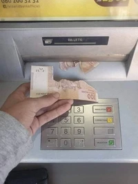 Foto Kesialan Elus Dada