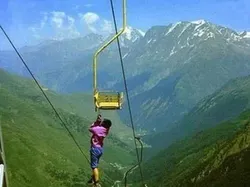 Deretan Foto Kesialan yang Bikin Elus Dada, Kamu Pernah Mengalami?