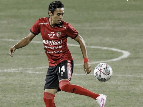 Gelandang Bali United, Fadil Sausu.